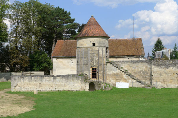 Soissons - Abbaye Saint-Jean-des-Vignes - Tour d'enceinte